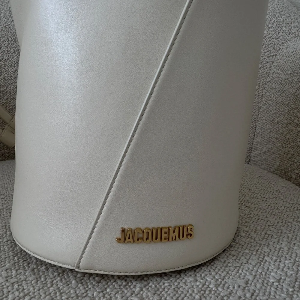 Jacquemus Le Petit Tourni Bucket Bag In Cream. Pristine! - Picture 16 of 16